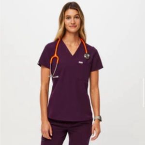 LIMITED EDITION FIGS TOP